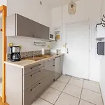 Vue Dent Du Piscine Proche Thermes Apartamento *
