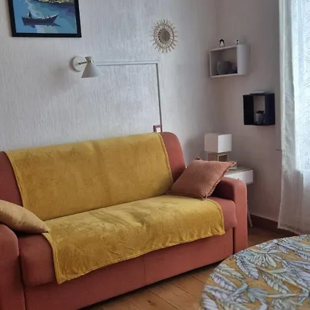 Vue Dent Du Piscine Proche Thermes