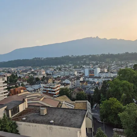 Vue Dent Du Piscine Proche Thermes Aix-les-Bains